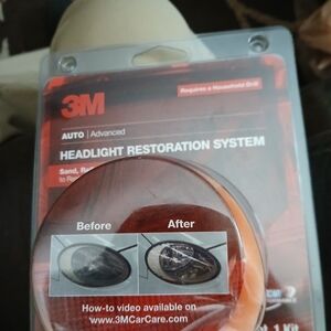 3M Headlight Restoration System